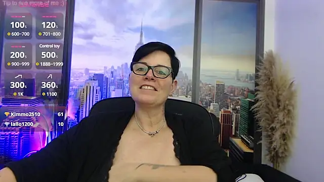 Snapshot of ninarandmann chatting on 01/05/25, 04:16 ninarandmann online show from 01/05/25, 04:16