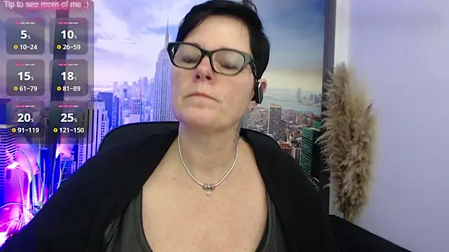 Snapshot of ninarandmann chatting on 01/11/25, 07:27 ninarandmann online show from 01/11/25, 07:27