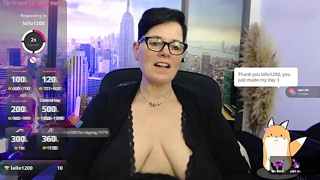 Snapshot of ninarandmann chatting on 02/08/25, 06:33 ninarandmann online show from 02/08/25, 06:33