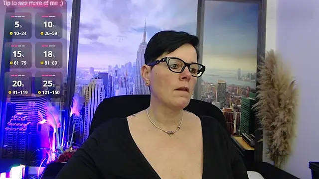 Snapshot of ninarandmann chatting on 02/10/25, 05:30 ninarandmann online show from 02/10/25, 05:30