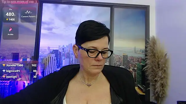 Snapshot of ninarandmann chatting on 02/13/25, 08:34 ninarandmann online show from 02/13/25, 08:34