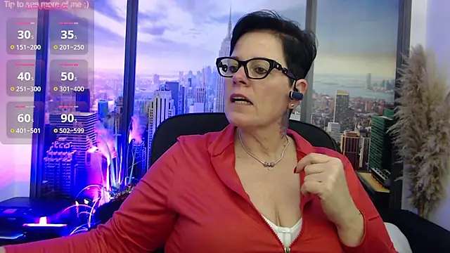 Snapshot of ninarandmann chatting on 02/25/25, 04:31 ninarandmann online show from 02/25/25, 04:31