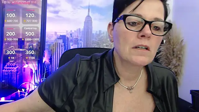 Snapshot of ninarandmann chatting on 03/06/25, 06:26 ninarandmann online show from 03/06/25, 06:26