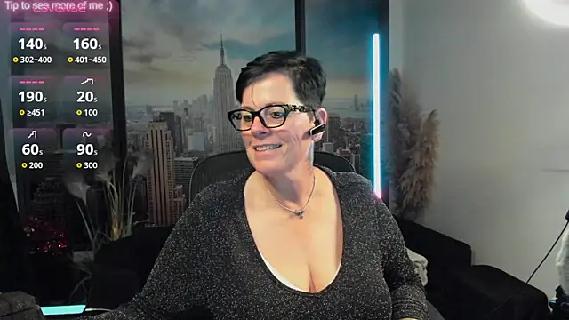 Snapshot of ninarandmann chatting on 09/17/25, 05:47 ninarandmann online show from 09/17/25, 05:47