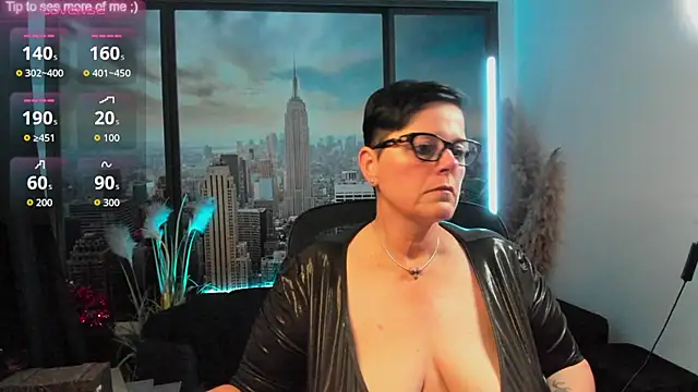 Snapshot of ninarandmann chatting on 09/22/25, 05:37 ninarandmann online show from 09/22/25, 05:37