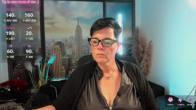 Snapshot of ninarandmann chatting on 09/30/25, 03:50 ninarandmann online show from 09/30/25, 03:50