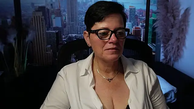 Snapshot of ninarandmann chatting on 11/03/25, 06:53 ninarandmann online show from 11/03/25, 06:53