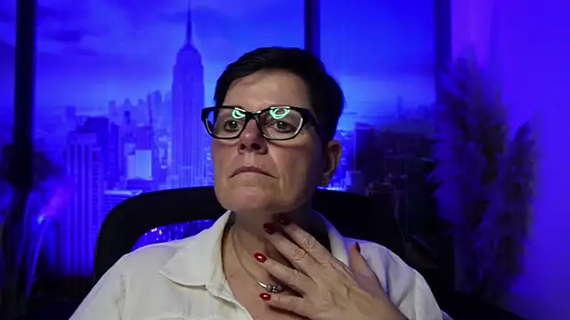 Snapshot of ninarandmann chatting on 11/26/25, 06:09 ninarandmann online show from 11/26/25, 06:09