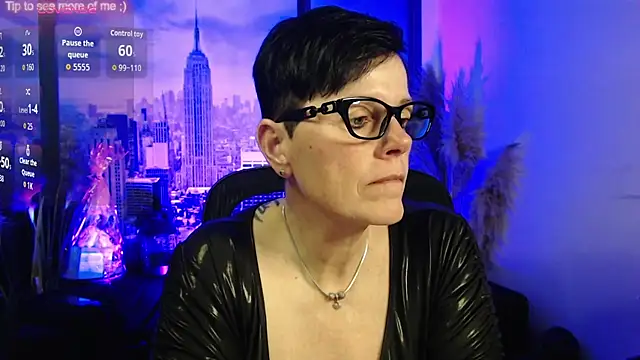 Snapshot of ninarandmann chatting on 04/18/26, 04:11 ninarandmann online show from 04/18/26, 04:11