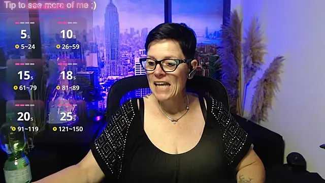 Snapshot of ninarandmann chatting on 07/09/26, 02:43 ninarandmann online show from 07/09/26, 02:43