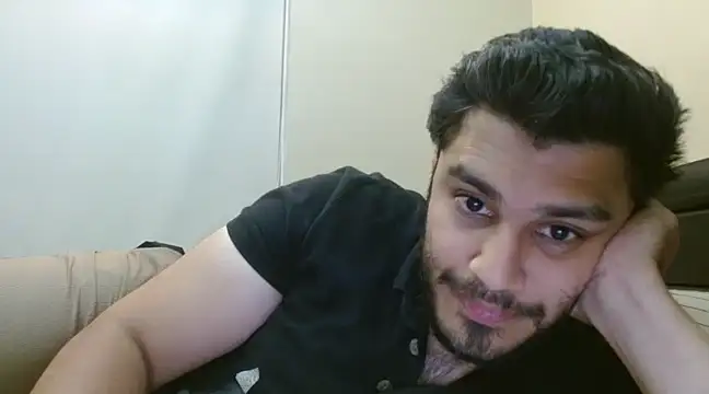 Snapshot of robintoit chatting on 02/14/25, 06:12 robintoit online show from 02/14/25, 06:12