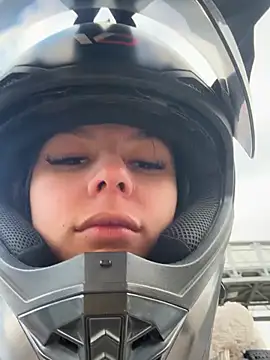 Bonniepark online show from 01/29/25, 12:02