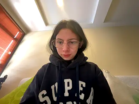 Bonniepark online show from 09/12/25, 01:22