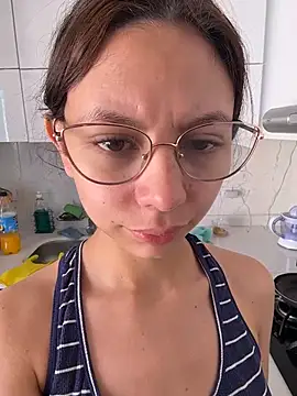 Bonniepark online show from 11/12/25, 01:11