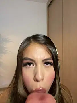  laura 02 online show from 03/01/25, 07:59