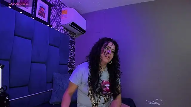 hanny milf online show from 11/20/25, 11:32