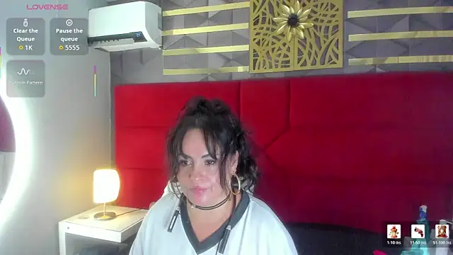 hanny milf online show from 04/07/26, 02:34