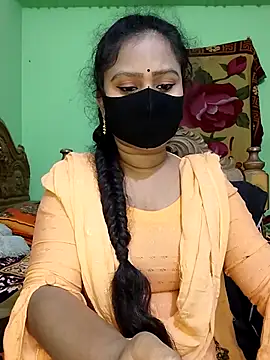 Idhika Paul online show from 02/23/25, 08:00