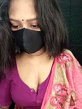 Idhika Paul online show from 11/12/25, 02:56