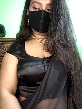 Idhika Paul online show from 02/08/26, 12:47