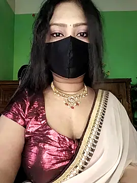 Idhika Paul online show from 03/03/26, 04:29