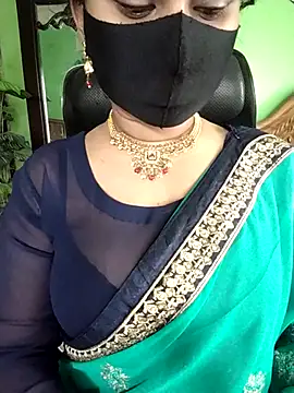 Idhika Paul online show from 04/16/26, 04:13