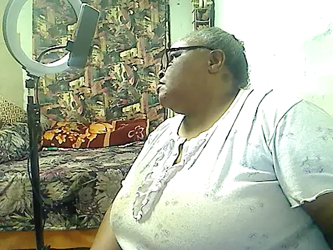 HOTSUGARX5 online show from 05/11/26, 04:37