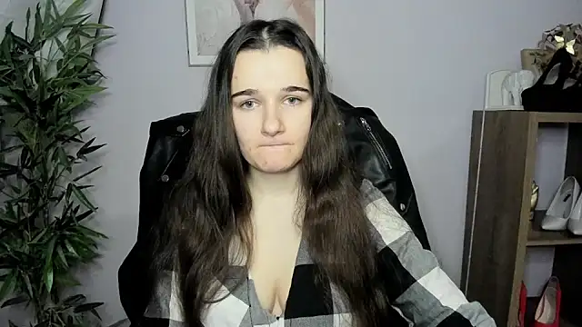 KateDelight online show from 12/21/24, 07:35