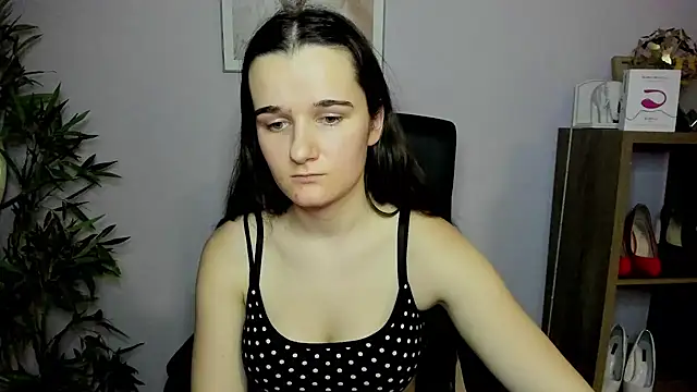 KateDelight online show from 01/12/25, 07:31