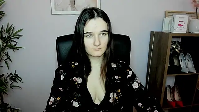 KateDelight online show from 02/08/25, 11:12