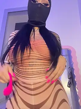 kamila french online show from 02/28/26, 11:06