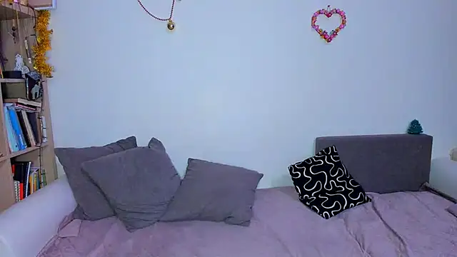 SoftlyShine online show from 03/20/25, 08:40