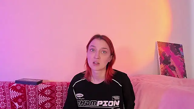 Snapshot of CrystalRey chatting on 01/28/25, 05:00 CrystalRey online show from 01/28/25, 05:00