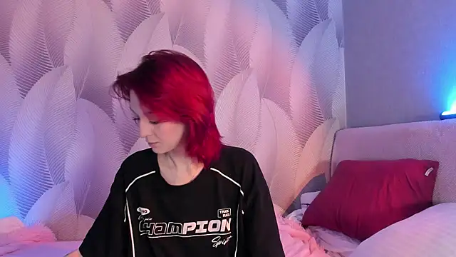 Snapshot of CrystalRey chatting on 03/02/25, 04:50 CrystalRey online show from 03/02/25, 04:50