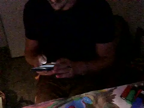 prcalek19 online show from 10/18/25, 04:08