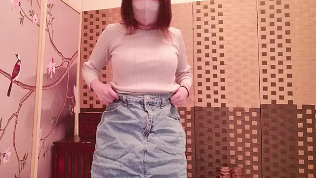 ayu yu xo online show from 02/03/25, 01:08