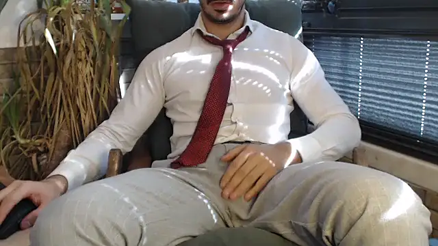 Naughtb0y online show from 02/18/25, 08:05