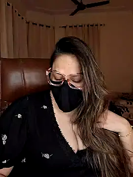 Snapshot of SEXY-Sardarni chatting on 12/04/24, 02:48 SEXY-Sardarni online show from 12/04/24, 02:48