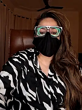 Snapshot of SEXY-Sardarni chatting on 03/17/25, 02:56 SEXY-Sardarni online show from 03/17/25, 02:56