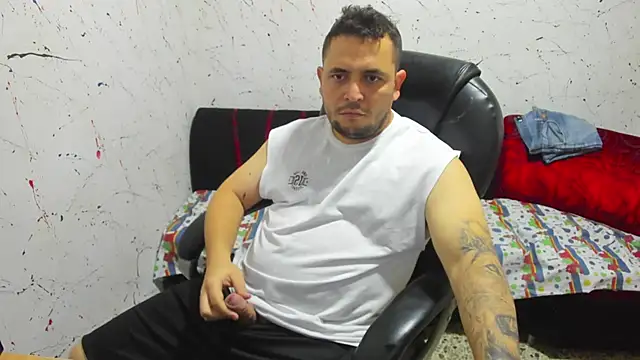 Snapshot of _ace_ventura chatting on 02/10/25, 12:30 ace ventura online show from 02/10/25, 12:30