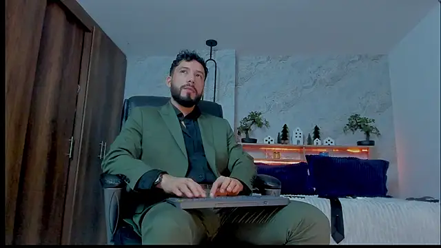 bruno woods online show from 12/23/24, 03:18