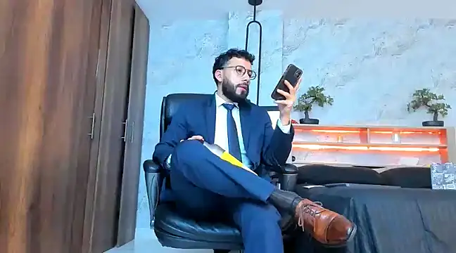 bruno woods online show from 03/04/25, 09:32