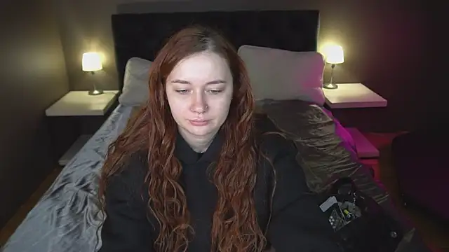 carolina elf online show from 02/22/25, 05:44