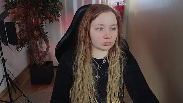 carolina elf online show from 02/04/26, 05:35