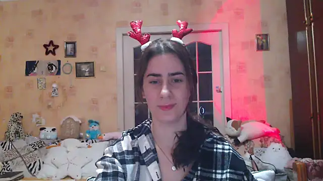 Snapshot of INELIKA chatting on 12/31/24, 03:45 INELIKA online show from 12/31/24, 03:45