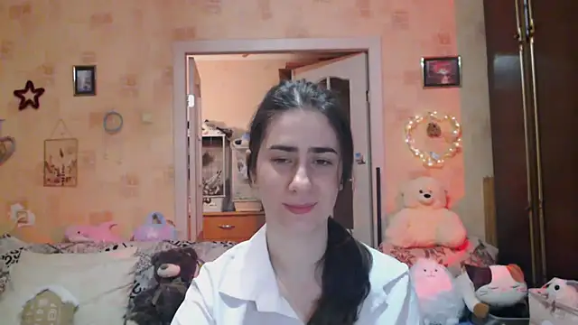 Snapshot of INELIKA chatting on 09/14/25, 09:14 INELIKA online show from 09/14/25, 09:14