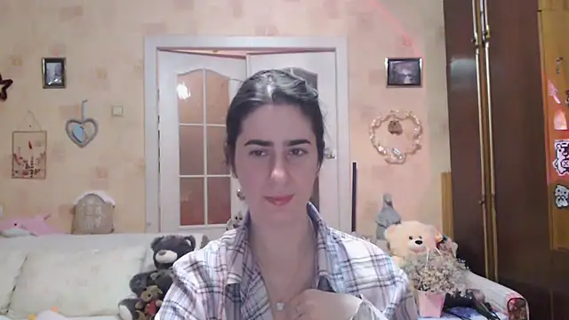 INELIKA online show from 11/17/25, 08:36