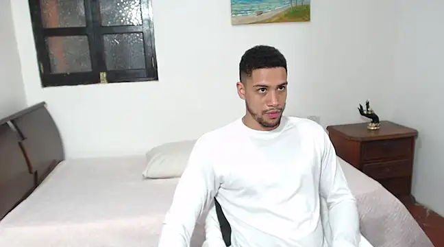 Jhors  Collens online show from 02/18/25, 07:54