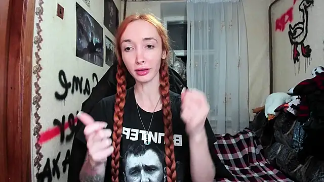 Roxy Silver online show from 11/20/25, 08:08