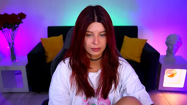 NicoleMun online show from 11/26/25, 12:28